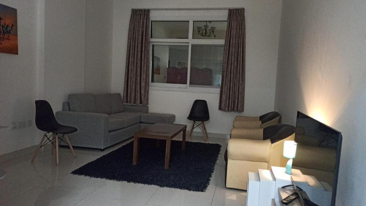 Budget Rental Apartments In Dubái Exterior foto